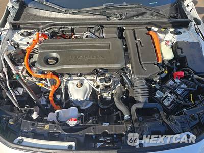 2025 Honda Civic Sedan Hybrid Sport Touring - zdjęcie 15 z 27 - miniatura