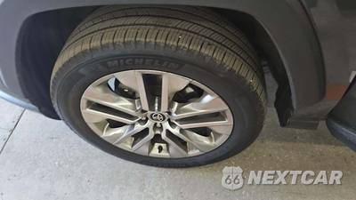 2021 Toyota RAV4 XLE Premium - zdjęcie 20 z 37 - miniatura
