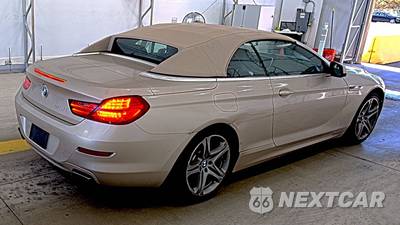 2012 BMW 6 Series Convertible 650i xDrive - zdjęcie 4 z 45 - miniatura