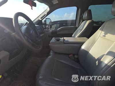 2017 Ford Super Duty F-250 XL Crew Cab Long Bed - zdjęcie 7 z 40 - miniatura
