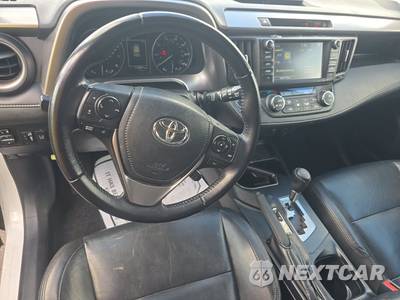 2017 Toyota RAV4 XLE - zdjęcie 10 z 23 - miniatura