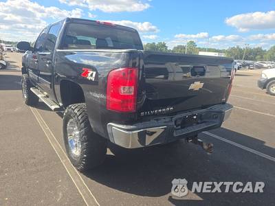 2008 Chevrolet Silverado 1500 LTZ Crew Cab Short Bed 1LZ - zdjęcie 6 z 25 - miniatura
