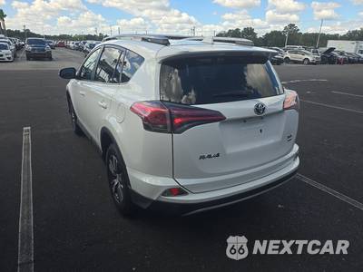 2017 Toyota RAV4 XLE - zdjęcie 6 z 23 - miniatura
