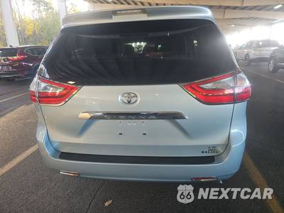 2015 Toyota Sienna LE 7-Passenger 119.3" WB - zdjęcie 5 z 36 - miniatura