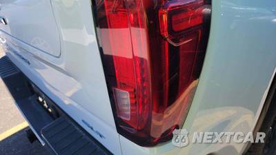 2021 GMC Sierra 1500 SLT Crew Cab Short Bed 4SA - zdjęcie 21 z 37 - miniatura