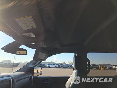 2021 GMC Sierra 1500 SLT Crew Cab Short Bed 4SA - zdjęcie 18 z 37 - miniatura