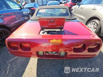 1995 Chevrolet Corvette Convertible - zdjęcie 16 z 47 - miniatura