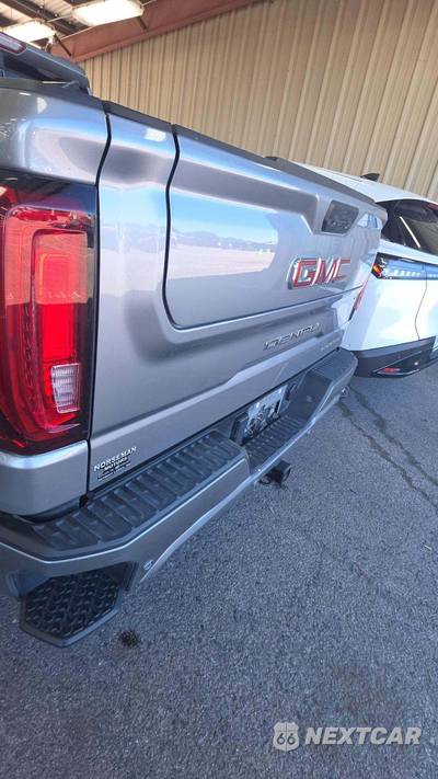 2023 GMC Sierra 1500 Denali Crew Cab Short Bed 5SA - zdjęcie 21 z 24 - miniatura