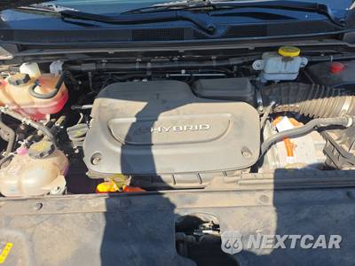 2022 Chrysler Pacifica Hybrid Touring L 121.6" WB - zdjęcie 16 z 37 - miniatura