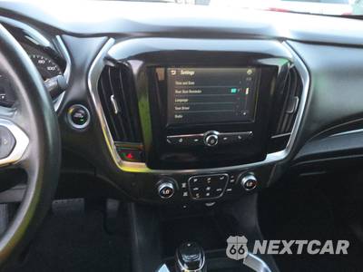 2018 Chevrolet Traverse LT Cloth 1LT - zdjęcie 17 z 34 - miniatura