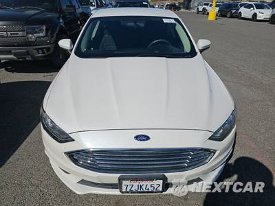 2017 Ford Fusion SE - zdjęcie 2 z 25 - miniatura
