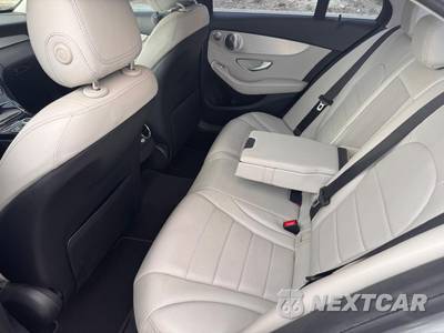 2015 Mercedes-Benz C 300 4MATIC Sedan - zdjęcie 18 z 27 - miniatura