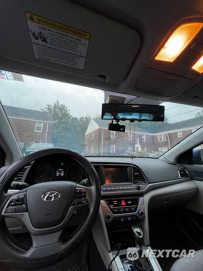 2018 Hyundai Elantra SEL Sedan - zdjęcie 11 z 13 - miniatura