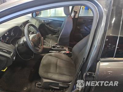 2016 Ford Focus S Sedan - zdjęcie 7 z 29 - miniatura