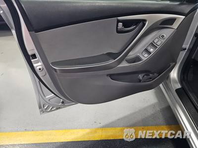 2013 Hyundai Elantra GLS Sedan - zdjęcie 9 z 35 - miniatura