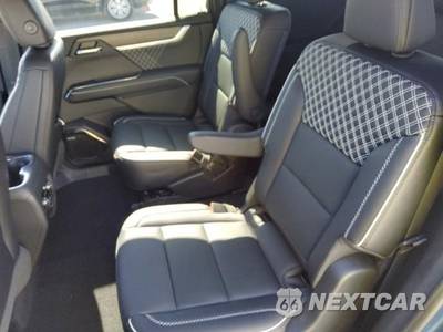 2026 GMC Acadia Denali 5SB - zdjęcie 9 z 32 - miniatura