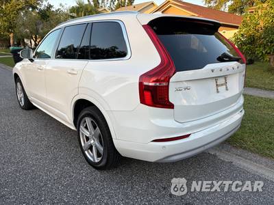 2022 Volvo XC90 T5 Momentum 7-Passenger - zdjęcie 6 z 21 - miniatura