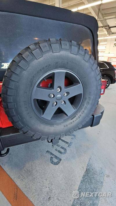 2014 Jeep Wrangler Unlimited Sport - zdjęcie 18 z 46 - miniatura