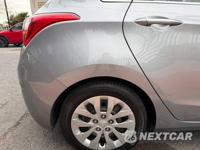 2016 Hyundai Elantra GT Hatchback - zdjęcie 29 z 77 - miniatura