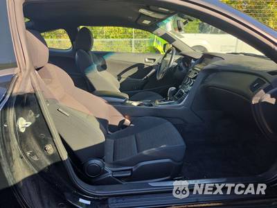 2016 Hyundai Genesis Coupe 3.8 w/Black Interior - zdjęcie 8 z 30 - miniatura