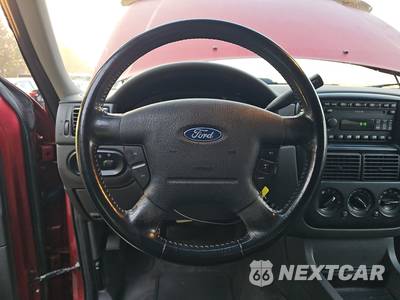 2002 Ford Explorer XLT - zdjęcie 10 z 33 - miniatura