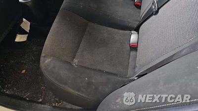 2019 Nissan Versa Sedan SV - zdjęcie 30 z 48 - miniatura