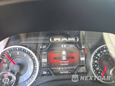 2022 Ram 1500 Big Horn Crew Cab Medium Bed - zdjęcie 12 z 24 - miniatura