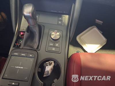 2024 Lexus IS 300 - zdjęcie 19 z 26 - miniatura