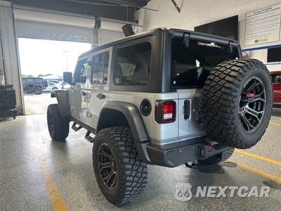 2024 Jeep Wrangler 4 Door Willys - zdjęcie 5 z 25 - miniatura