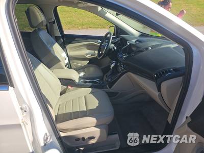 2015 Ford Escape Titanium - zdjęcie 14 z 45 - miniatura