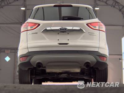 2015 Ford Escape Titanium - zdjęcie 7 z 45 - miniatura