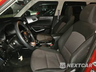 2025 Kia Soul S - zdjęcie 13 z 43 - miniatura
