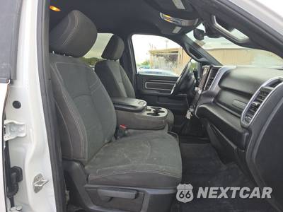 2025 Ram 2500 Big Horn Crew Cab Medium Bed - zdjęcie 8 z 48 - miniatura