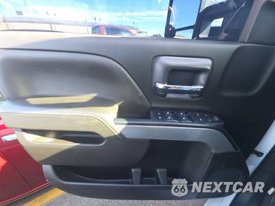 2019 Chevrolet Silverado 2500HD LT Crew Cab Medium Bed 1LT - zdjęcie 9 z 26 - miniatura