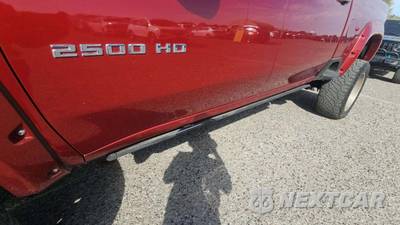 2020 Chevrolet Silverado 2500HD LTZ Crew Cab Medium Bed 1LZ - zdjęcie 30 z 38 - miniatura