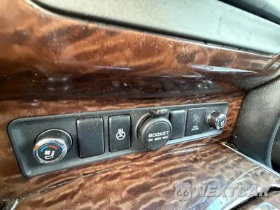 2017 Nissan Armada Platinum - zdjęcie 29 z 52 - miniatura