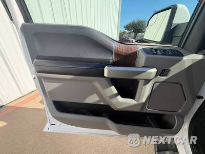 2015 Ford F-150 Lariat Crew Cab Short Bed - zdjęcie 41 z 54 - miniatura