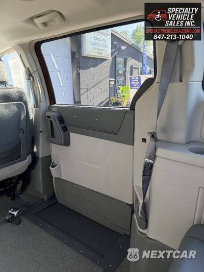 2008 Dodge Grand Caravan SXT Minivan 121.2" WB - zdjęcie 24 z 40 - miniatura