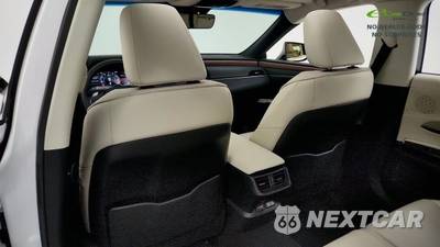 2025 Lexus ES 350 - zdjęcie 47 z 50 - miniatura