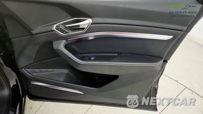 2024 Audi Q8 e-tron Prestige - zdjęcie 40 z 50 - miniatura