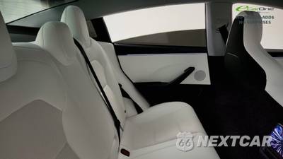 2025 Tesla Model 3 Performance - zdjęcie 41 z 50 - miniatura