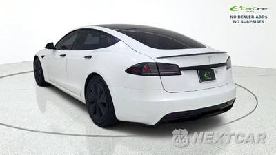 2023 Tesla Model S Standard Range - zdjęcie 6 z 50 - miniatura