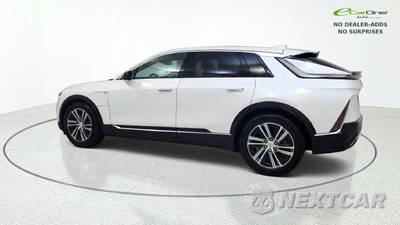 2025 Cadillac LYRIQ Luxury 1 w/1SC - zdjęcie 5 z 50 - miniatura