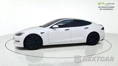 2023 Tesla Model S Standard Range - zdjęcie 4 z 50 - miniatura