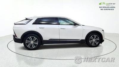 2025 Cadillac LYRIQ Luxury 1 w/1SC - zdjęcie 9 z 50 - miniatura