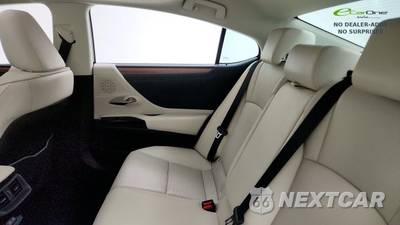 2025 Lexus ES 350 - zdjęcie 45 z 50 - miniatura