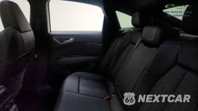 2025 Audi Q4 e-tron Sportback Premium Plus 55 - zdjęcie 47 z 50 - miniatura