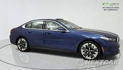 2026 BMW 5 Series Sedan 540i xDrive - zdjęcie 1 z 50 - miniatura