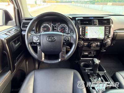 2022 Toyota 4Runner TRD Off-Road Premium - zdjęcie 18 z 40 - miniatura