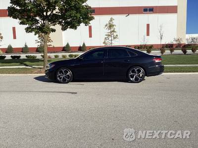 2021 Volkswagen Passat 2.0T R-Line - zdjęcie 8 z 21 - miniatura